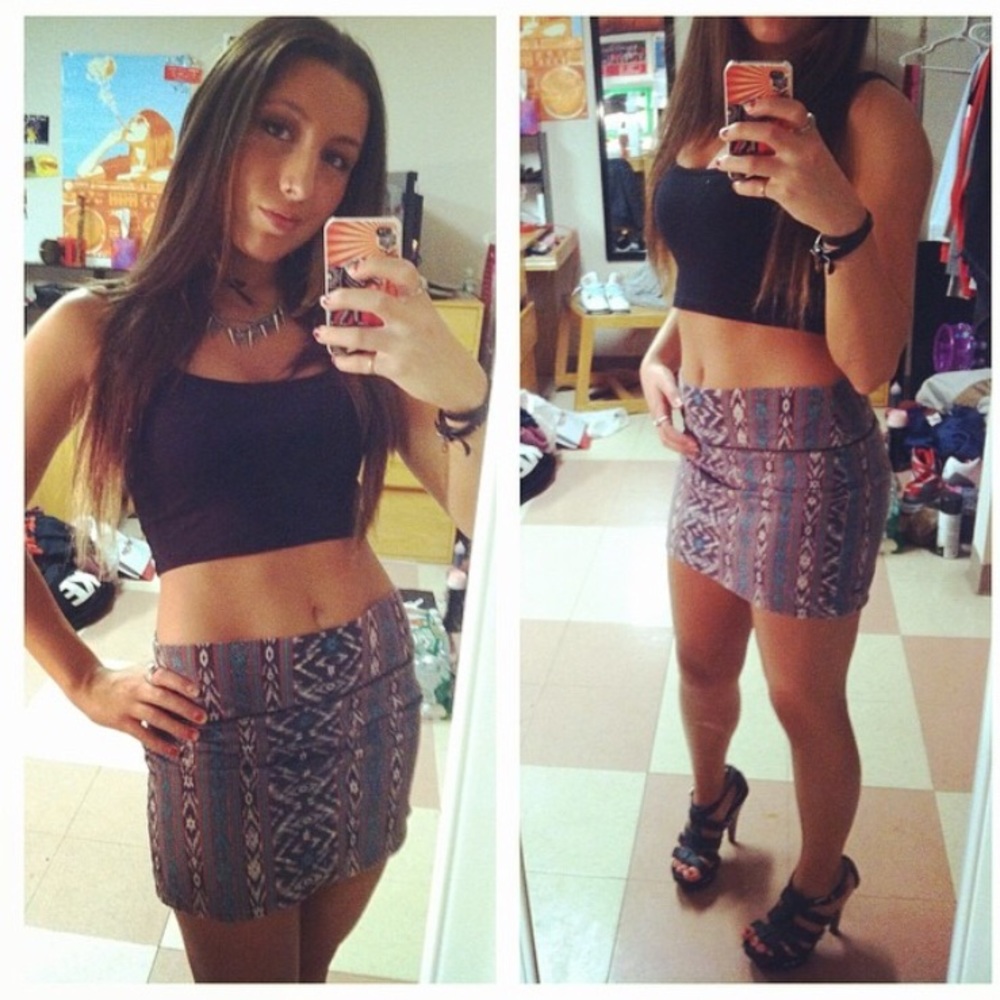 Billabong mini skirt
